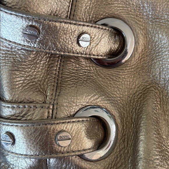 BODHI BRAND GOLD METALLIC LEATHER SHOULDER BAG SILVER HARDWARE WITH SILVER STUDS